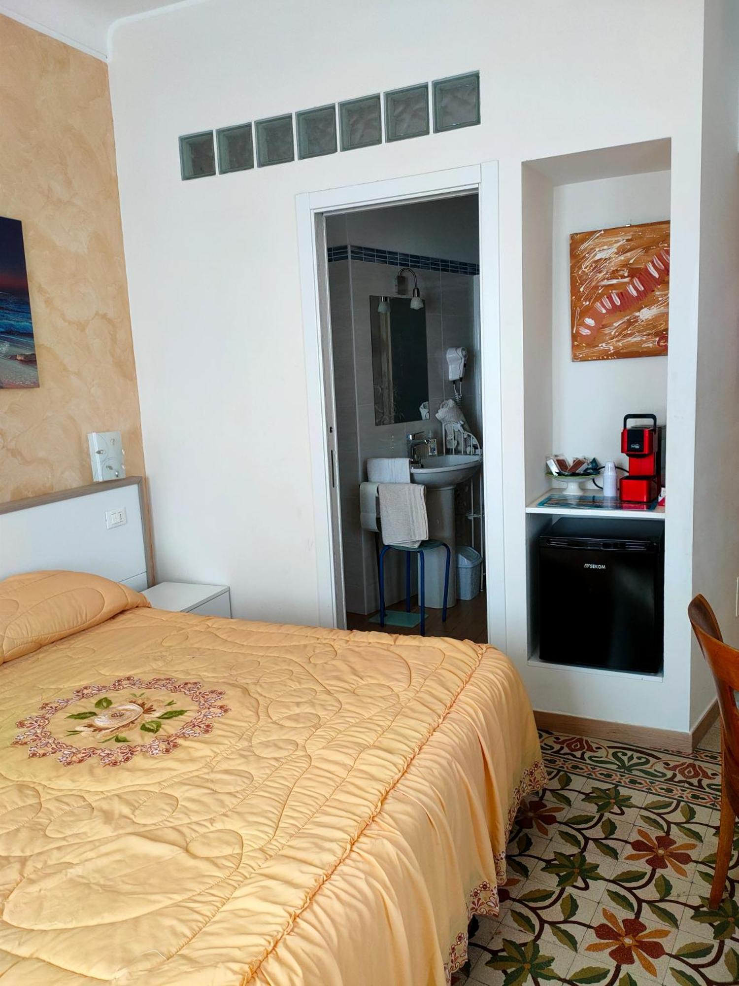 La Casa Del Sole Hotell Sanremo Eksteriør bilde