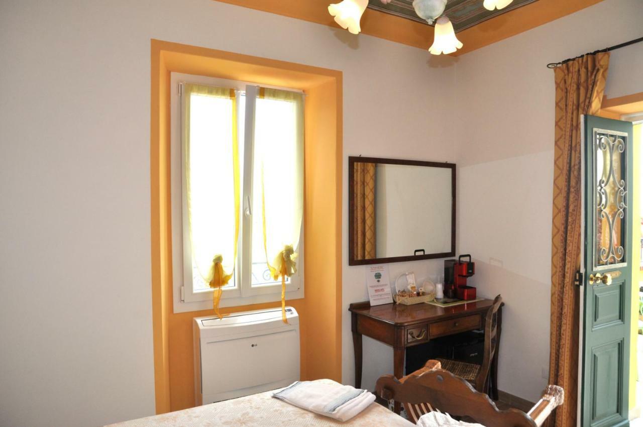 La Casa Del Sole Hotell Sanremo Eksteriør bilde